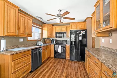 22 Marks Dr, Silver Bay, MN 55614 - Photo 3