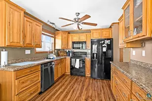 22 Marks Dr, Silver Bay, MN 55614 - Photo 3