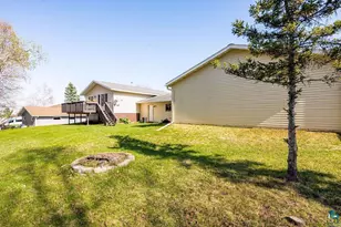 22 Marks Dr, Silver Bay, MN 55614 - Photo 35
