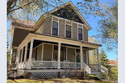 303 E 5th St, Washburn, WI 54891 - Photo 1