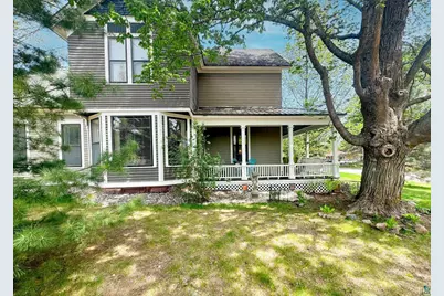 303 E 5th St, Washburn, WI 54891 - Photo 9