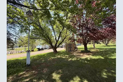 714 W 5th St, Washburn, WI 54891 - Photo 21