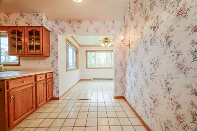 5014 Avondale St, Duluth, MN 55804 - Photo 9