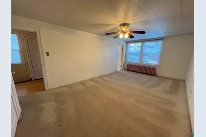 713 E 7th St, Duluth, MN 55805 - Photo 19