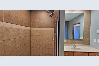 220 W Superior St, Duluth, MN 55802 - Photo 11