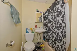 410 Main St W, Ashland, WI 54806 - Photo 9