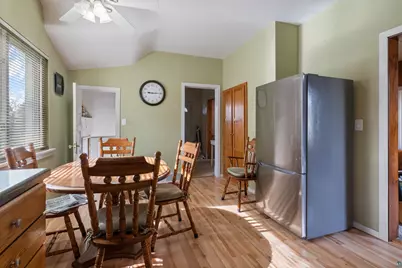 5201 Ivanhoe St, Duluth, MN 55804 - Photo 9