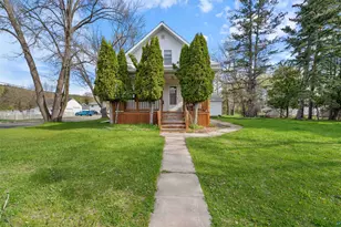 5201 Ivanhoe St, Duluth, MN 55804 - Photo 1