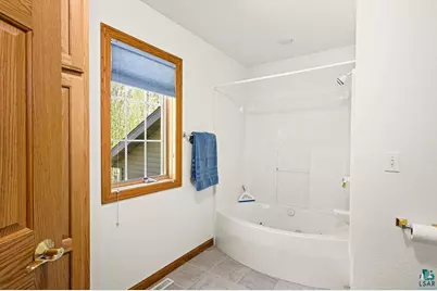 5345 Roosevelt Dr, Hermantown, MN 55811 - Photo 17