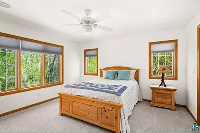 5345 Roosevelt Dr, Hermantown, MN 55811 - Photo 13