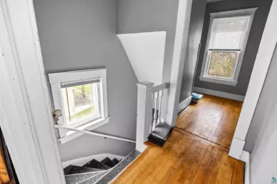 1122 E 5th St, Duluth, MN 55805 - Photo 23
