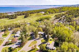 3801 Rockview Ct, Duluth, MN 55804 - Photo 47