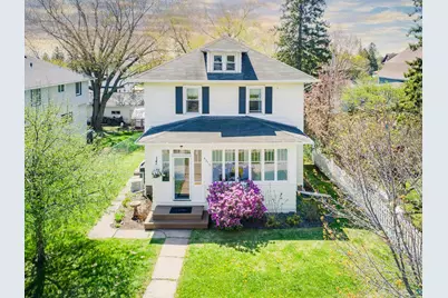 4310 Regent St, Duluth, MN 55804 - Photo 1