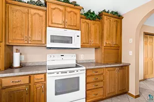 5410 Martin Rd, Duluth, MN 55811 - Photo 9