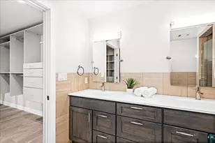 325 Lake Ave S, Duluth, MN 55802 - Photo 19
