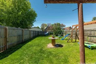 513 Willis Ave, Ashland, WI 54806 - Photo 15