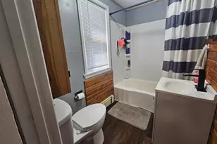 301 9th St S, Virginia, MN 55792 - Photo 11