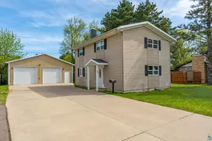 41 Astor Rd, Babbitt, MN 55706 - Photo 1