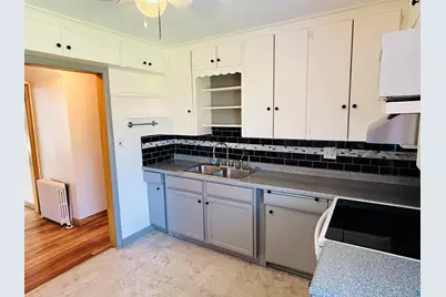 5090 London Rd #1, Duluth, MN 55804 - Photo 11