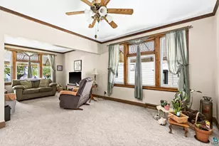 3909 W 4th St, Duluth, MN 55807 - Photo 7