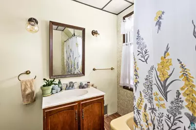3909 W 4th Street, Duluth, MN 55807 - Photo 23