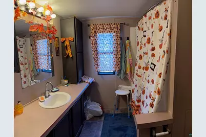 19 Magnolia Dr, Duluth, MN 55810 - Photo 11