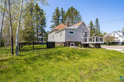 30 E 11th St, Duluth, MN 55805 - Photo 3