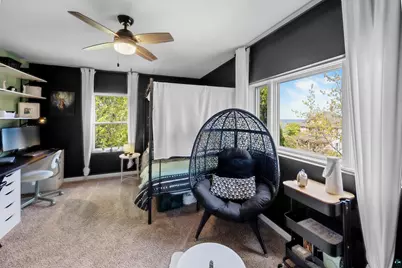 721 E 6th St, Duluth, MN 55805 - Photo 27