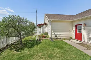 1422 New York Ave, Superior, WI 54880 - Photo 21