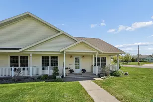 1422 New York Ave, Superior, WI 54880 - Photo 1