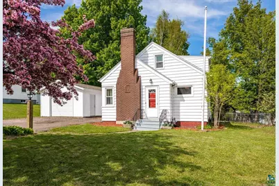 1904 Piedmont Ave, Duluth, MN 55811 - Photo 3