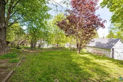 1904 Piedmont Ave, Duluth, MN 55811 - Photo 35