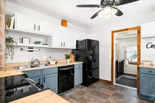 9231 Brook St, Duluth, MN 55810 - Photo 11