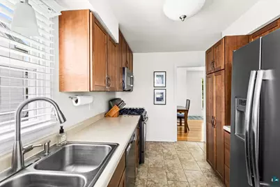 5530 W 8th St, Duluth, MN 55807 - Photo 15