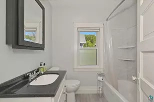 1014 N 12th Ave E, Duluth, MN 55805 - Photo 17