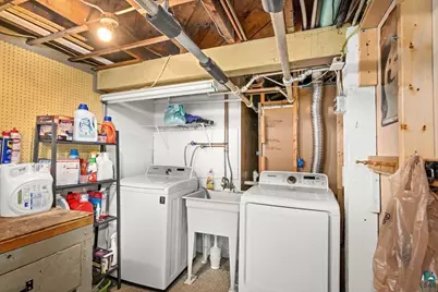 4706 Pitt St, Duluth, MN 55804 - Photo 33