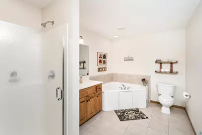 3935 Fountain Gate Dr, Duluth, MN 55811 - Photo 13