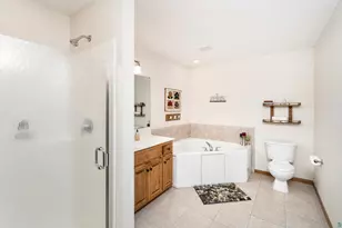 3935 Fountain Gate Dr, Duluth, MN 55811 - Photo 13