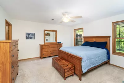 3935 Fountain Gate Dr, Duluth, MN 55811 - Photo 11