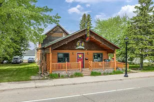 955 E Sheridan St, Ely, MN 55731 - Photo 1
