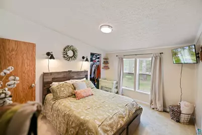 94886 Sunset Ln, Windemere Township, MN 55767 - Photo 17