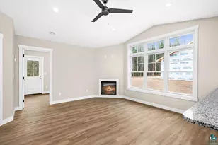 3134 Maple Dr, Cloquet, MN 55720 - Photo 5