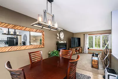 2401 W 23rd St, Duluth, MN 55811 - Photo 13