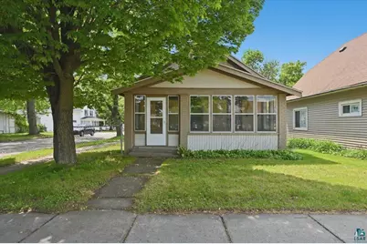 612 Carlton Ave, Cloquet, MN 55720 - Photo 1