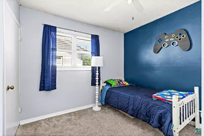 303 W Owatonna St, Duluth, MN 55803 - Photo 23