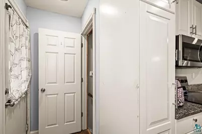 1724 Warren Ave, Duluth, MN 55811 - Photo 21
