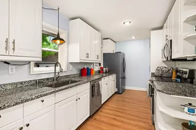 1724 Warren Ave, Duluth, MN 55811 - Photo 5