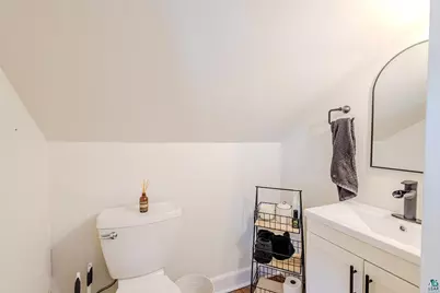 2431 Hughitt Ave, Superior, WI 54880 - Photo 19