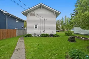 1514 E 4th St, Superior, WI 54880 - Photo 3