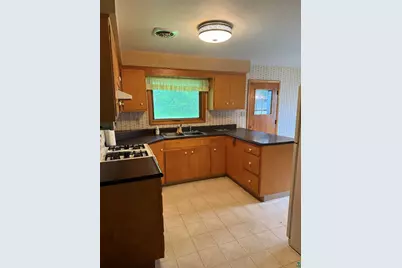 121 W Buffalo St, Duluth, MN 55811 - Photo 11